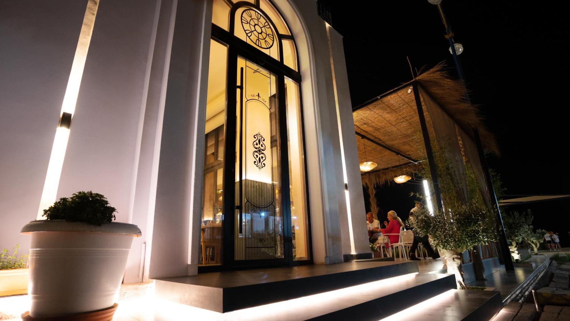 Hotel Saly Δυρράχιο Εξωτερικό φωτογραφία
