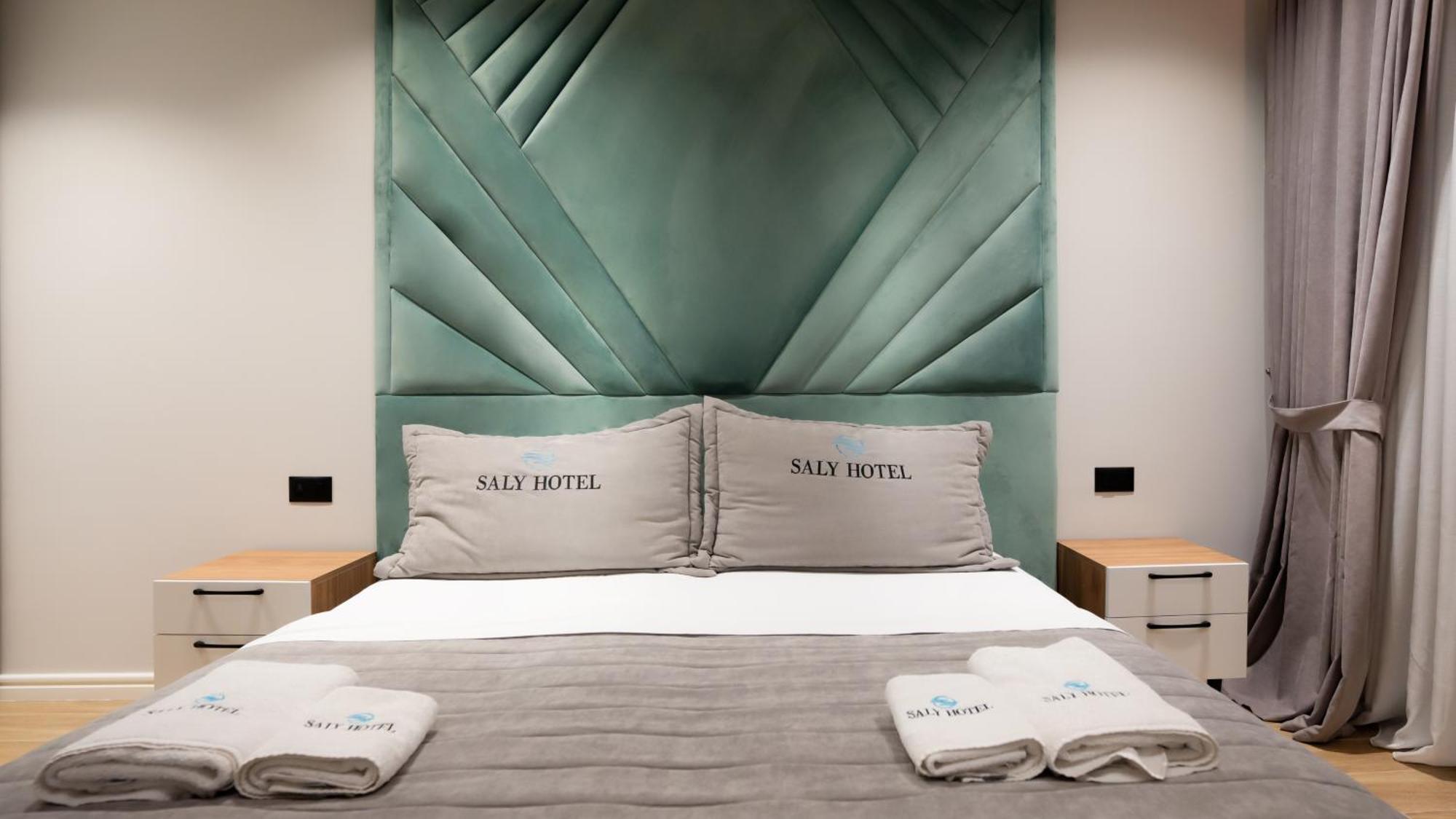 Hotel Saly Δυρράχιο Εξωτερικό φωτογραφία