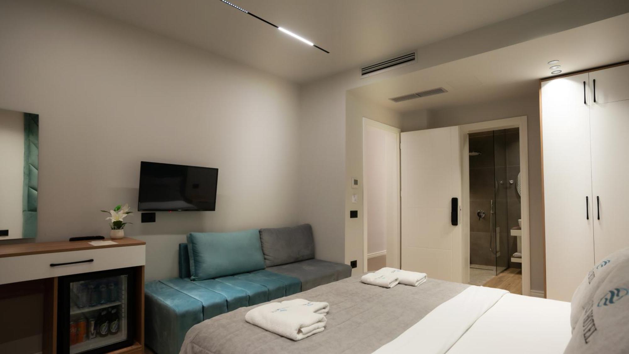 Hotel Saly Δυρράχιο Εξωτερικό φωτογραφία