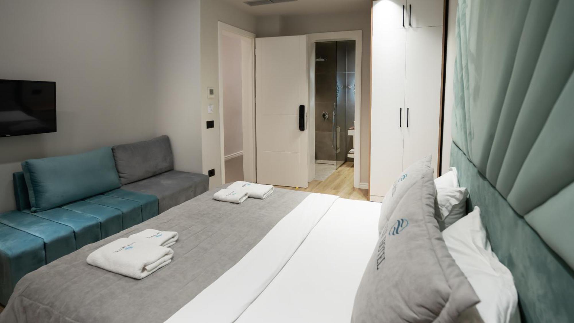 Hotel Saly Δυρράχιο Εξωτερικό φωτογραφία