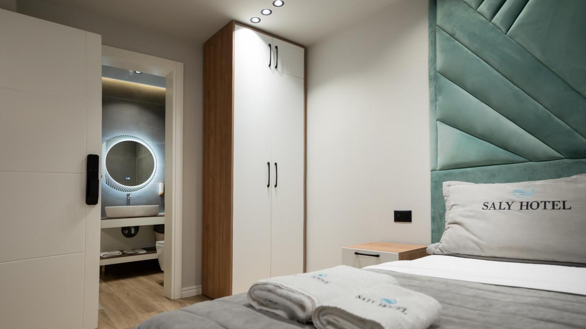 Hotel Saly Δυρράχιο Εξωτερικό φωτογραφία