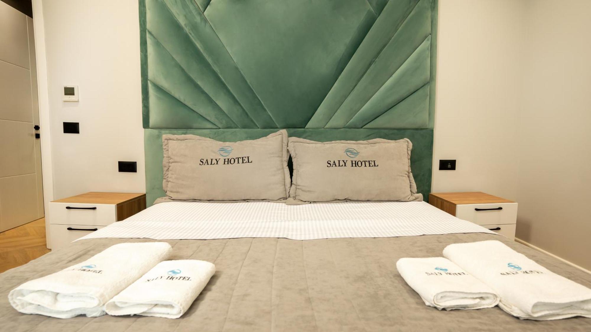 Hotel Saly Δυρράχιο Εξωτερικό φωτογραφία