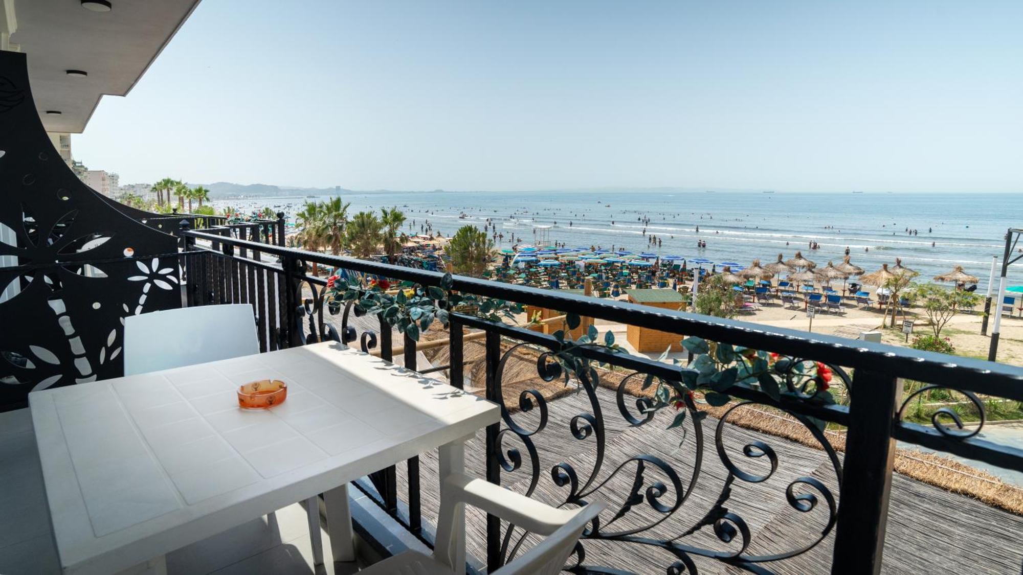 Hotel Saly Δυρράχιο Εξωτερικό φωτογραφία